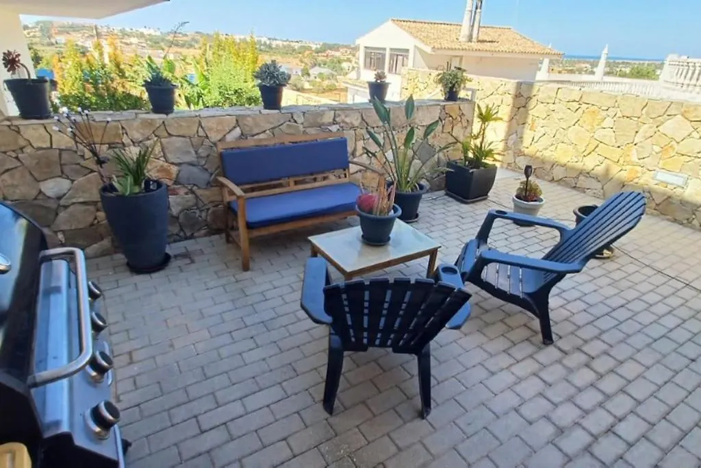 Maison Avec Piscine Et Jacuzzi Guia  Guia (Faro)