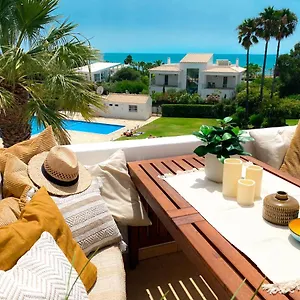 Villa With Ocean View And Rooftop Cinema, Guia (Faro)