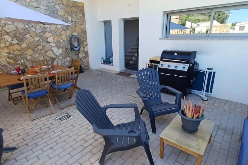 Holiday home Maison Avec Piscine Et Jacuzzi Guia